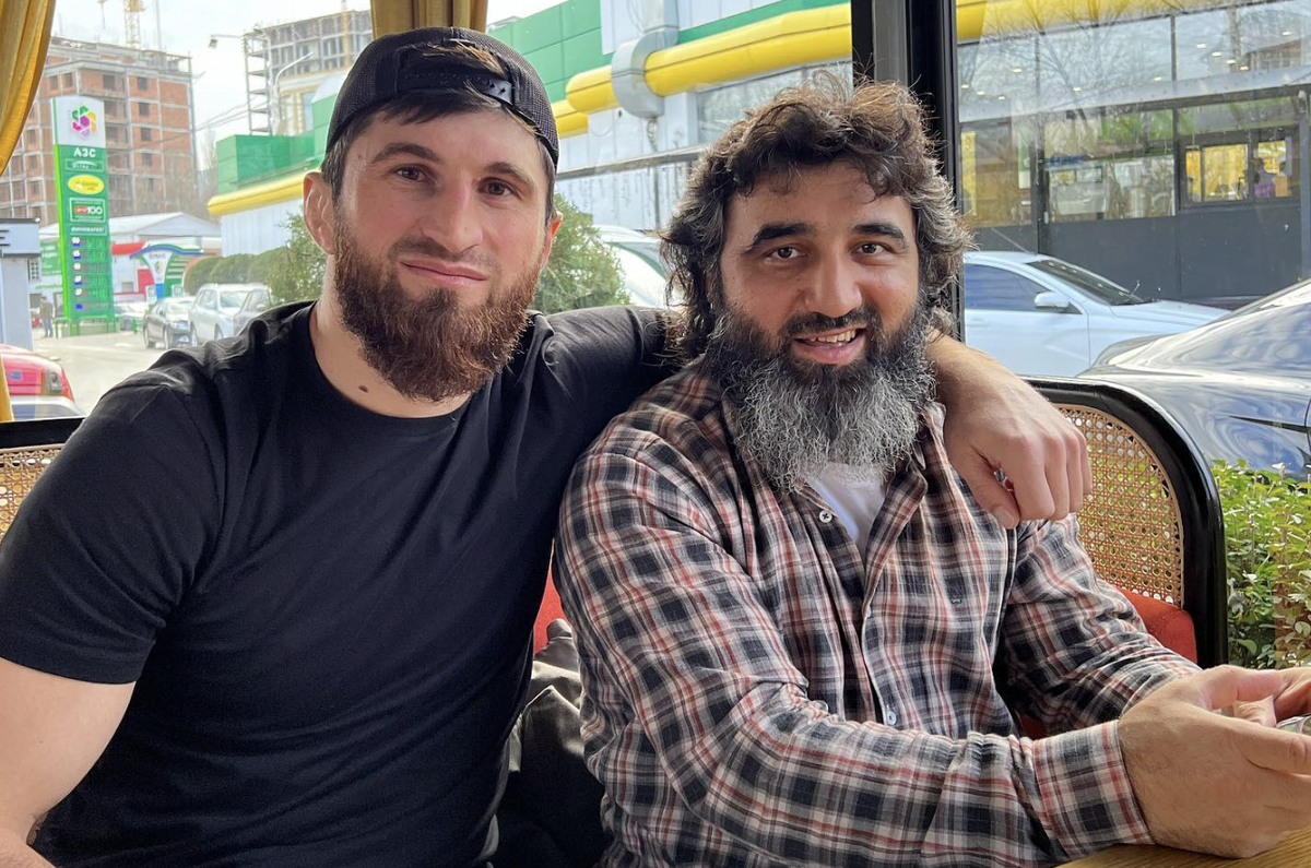 Магомед Анкалаев и его тренер Сухраб Магомедов