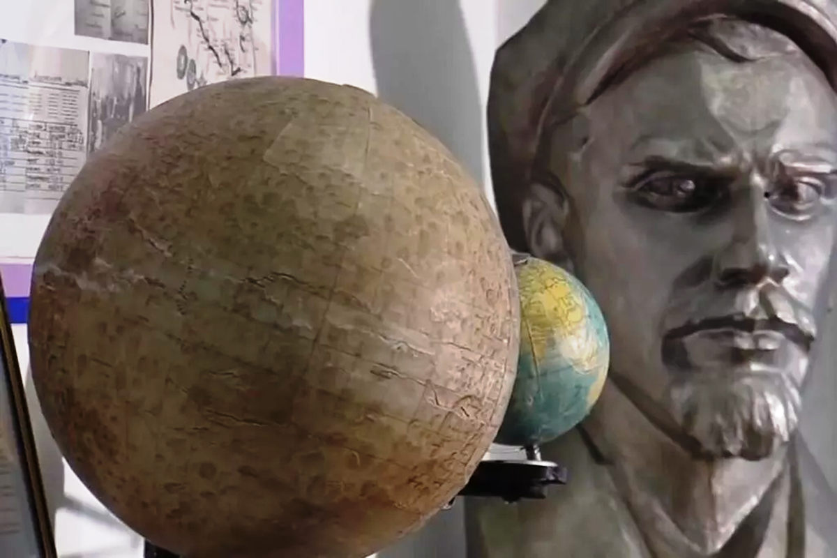 Бюст основателя космонавтики в Мемориальном музее Ю. В. Кондратюка станицы октябрьской.
Фото: музейкондратюка.рф