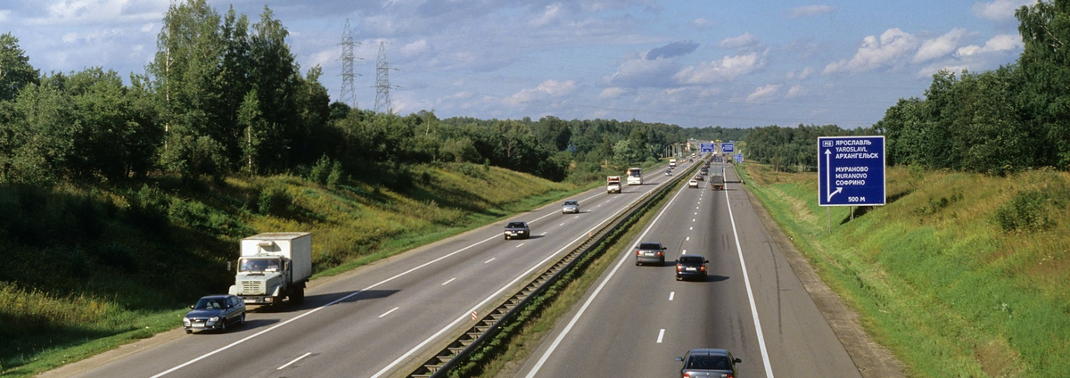 За Пушкино примерно две полосы начинается, но в основном хорошая дорога