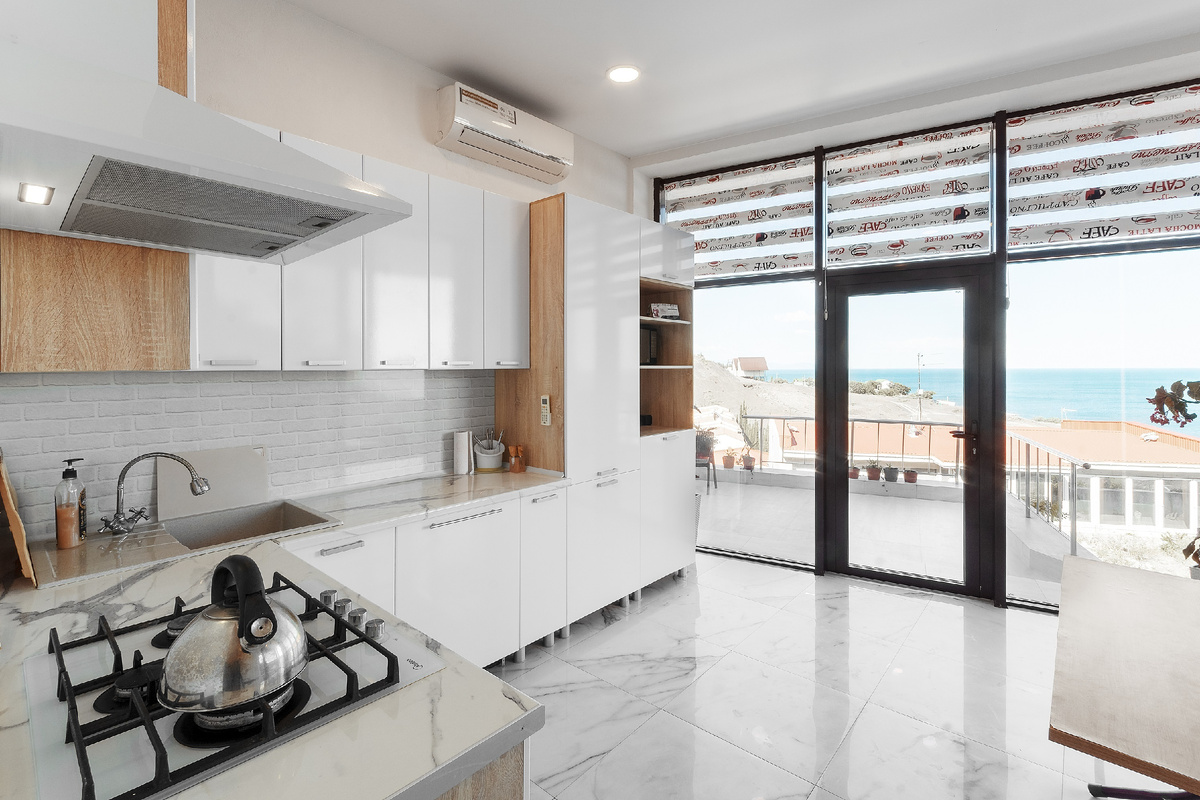 Кухня Гостевого дома Алушта 