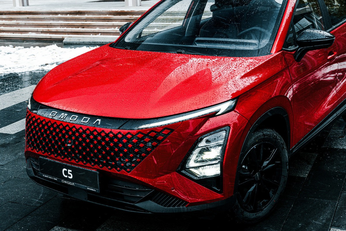 Новое оформление передней части
