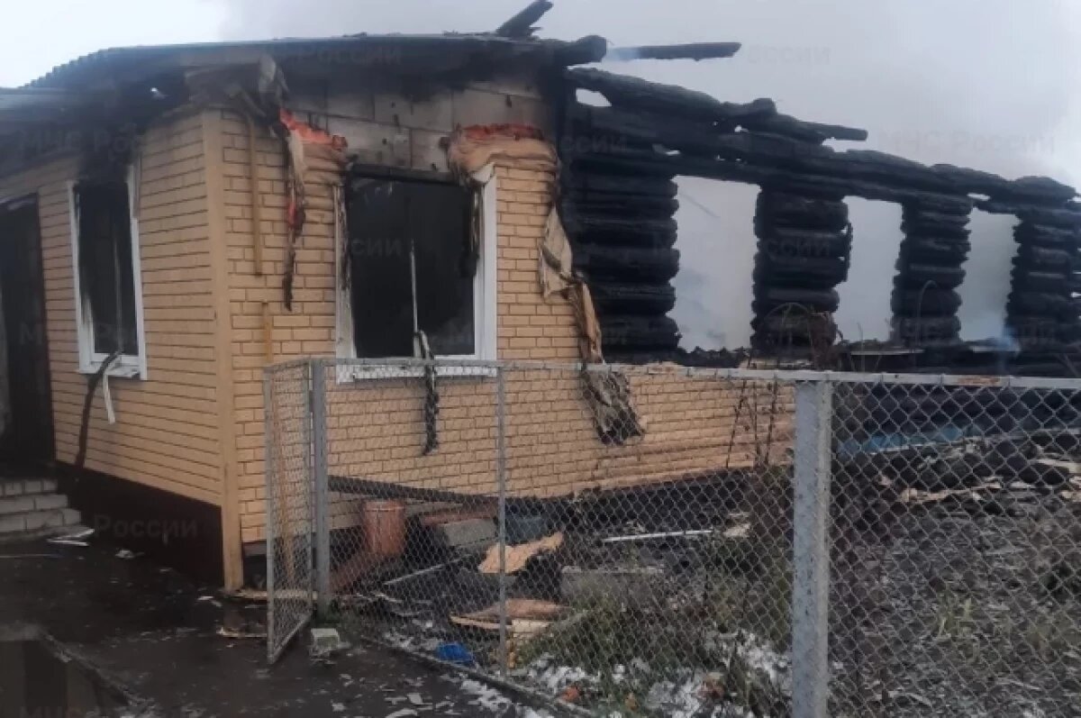    В Суземском районе Брянской области сгорел двухквартирный жилой дом