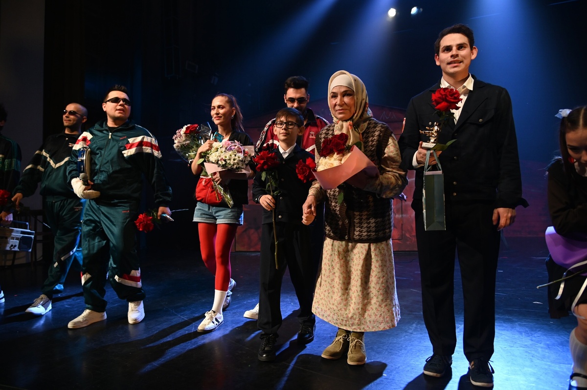 
Фото: из открытых источников, © Казанский ТЮЗ им. Г. Кариева vk.com