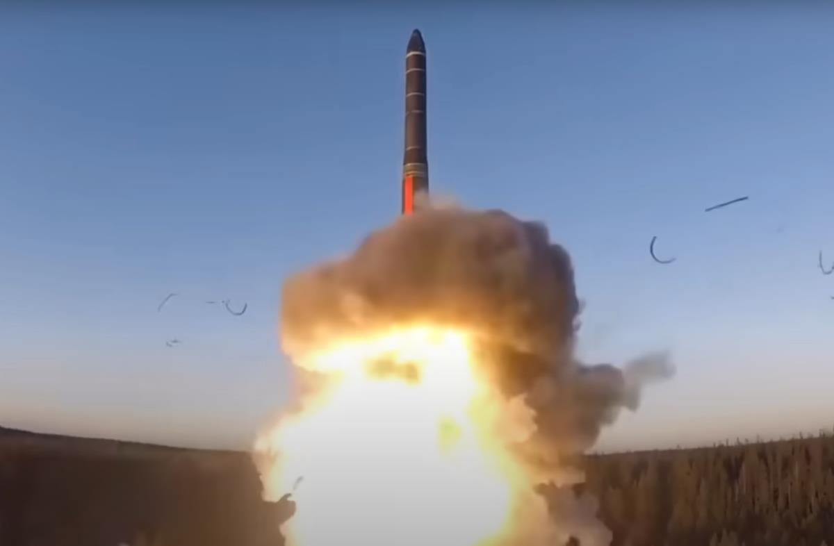 ВЕЛИКОБРИТАНИЯ ТРЕВОЖИТСЯ ОТ РОССИЙСКОГО «ОРЕХА»: Он создан для решающего удара