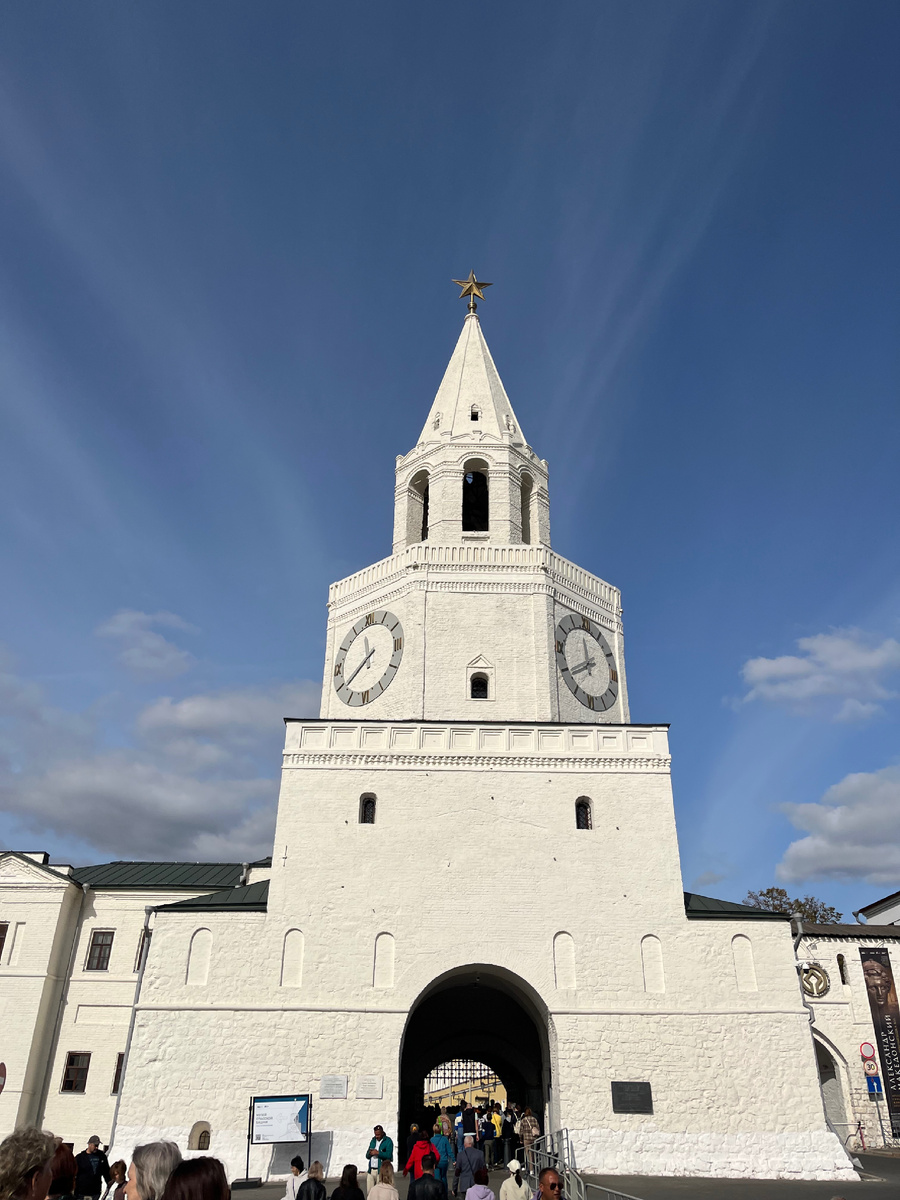 Спасская башня. Главный вход в Казанский Кремль