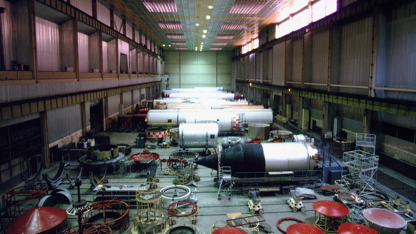     Архивное фото. Помещения завода «Южмаш» Gettyimages.ru Antoine GYORI / Sygma