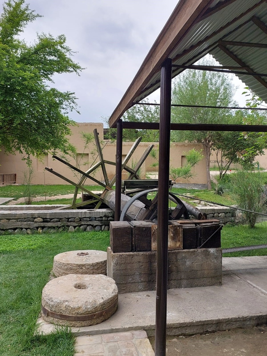 древнее устройство на фабрике