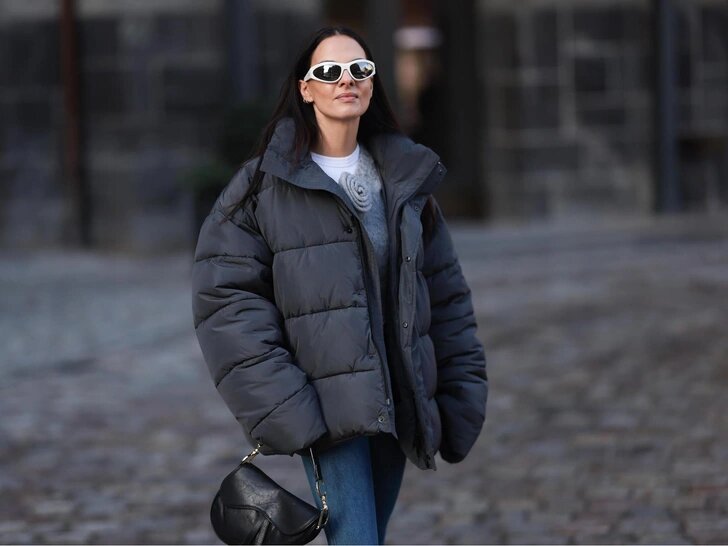 Самые модные и актуальные пуховики на зимний сезон 2024-2025 года.