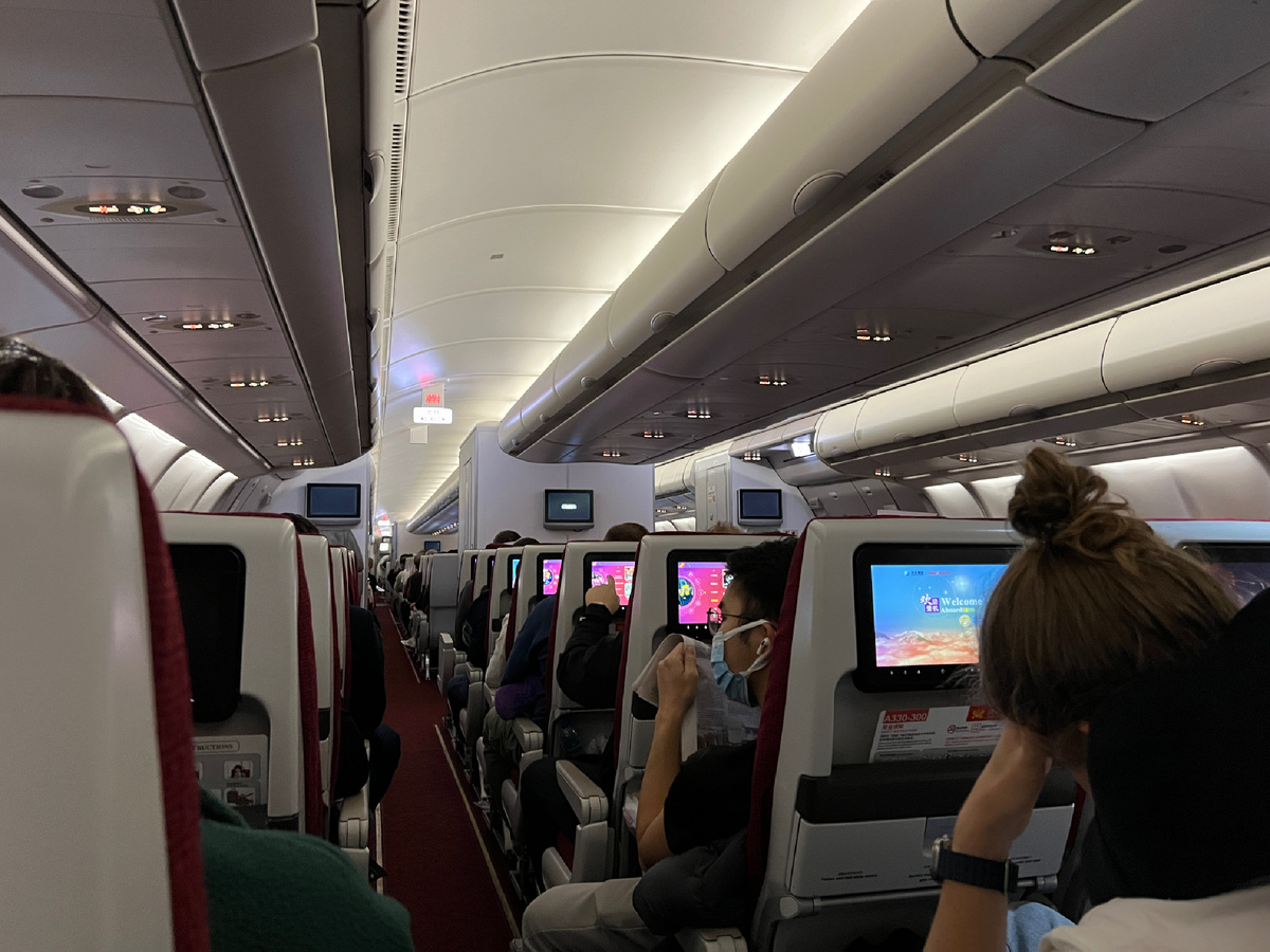 В салоне самолёта. Фото автора 