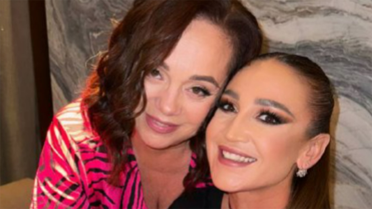 Ольга Бузова и ее мама Ирина Александровна. Фото: соцсети Ольги Бузовой