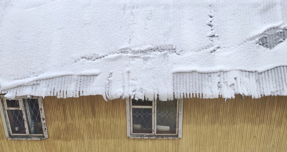 Грустная картина. Не люблю снет((