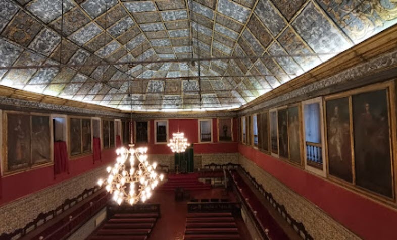 Португалия. Коимбра. Universidade de Coimbra