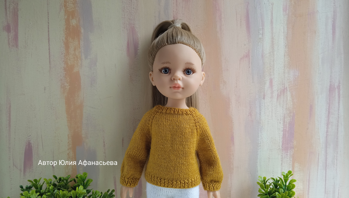 Джемпер "Базовый" для куклы Паола Рейна 32-34 см. Фотография автора статьи.