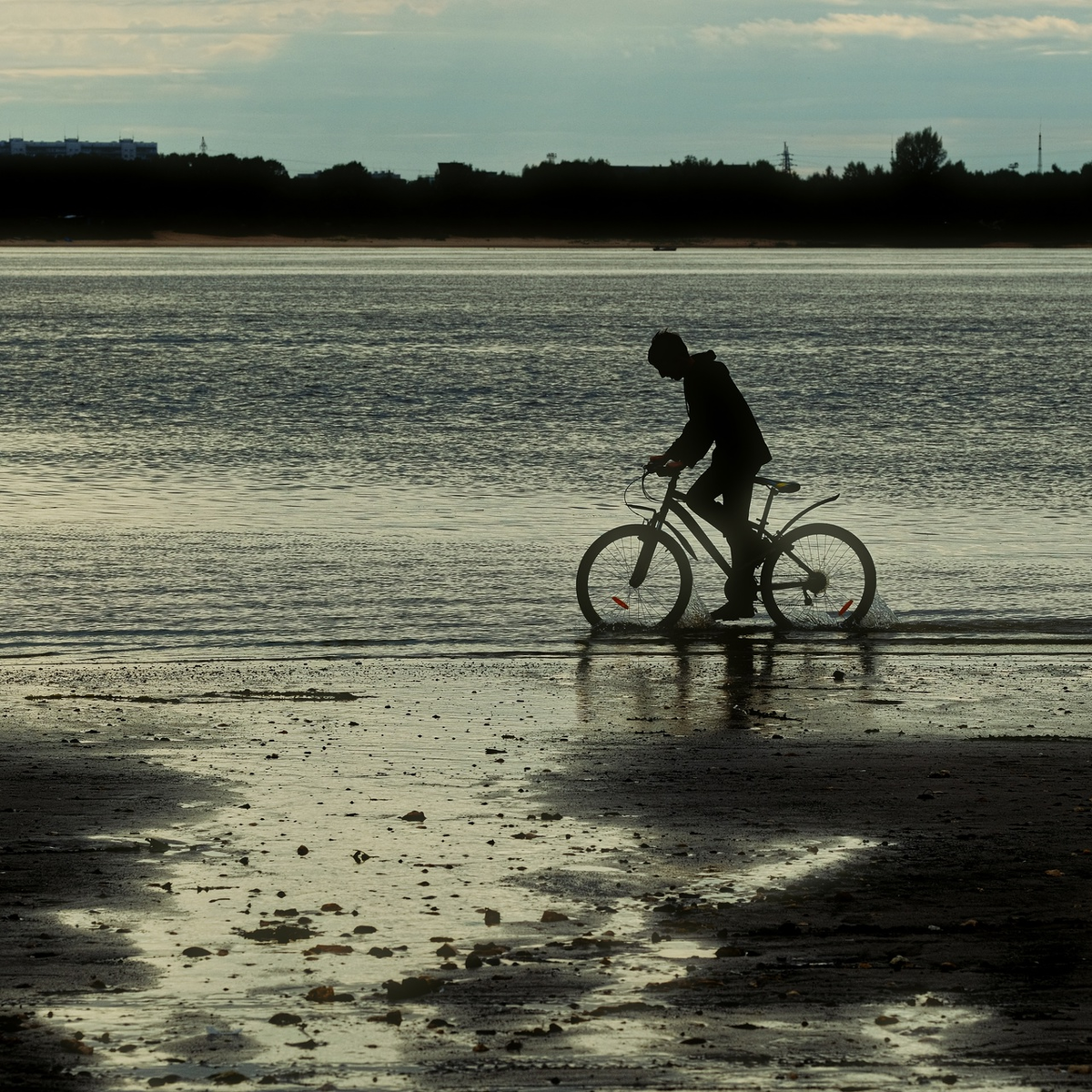 Фото Даниил Максюков