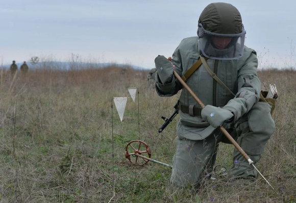 Разминирование - АКА Сигнум, АКА Интроник