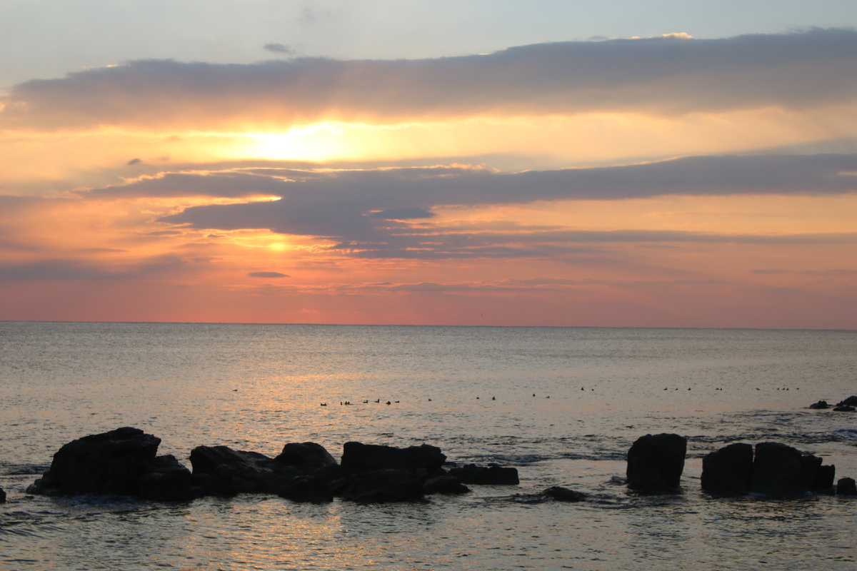 Рассвет над морем