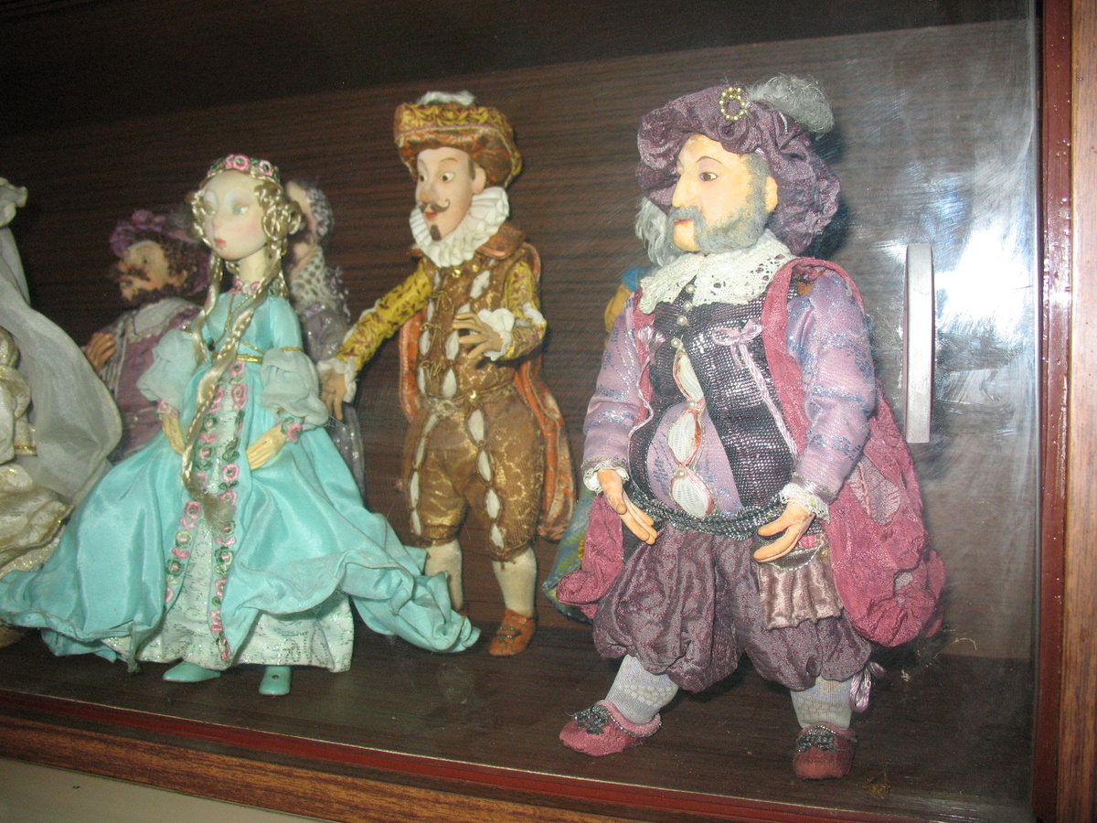 Куклы из "шекспировской" серии. Фото из архива автора.