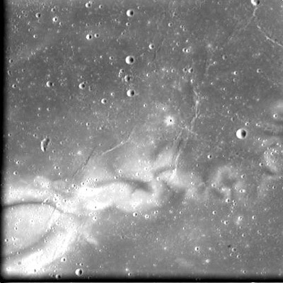 Лунное завихрение Рейнер Гамма сфотографированное лунным орбитальным аппаратом ЕКА - SMART-1