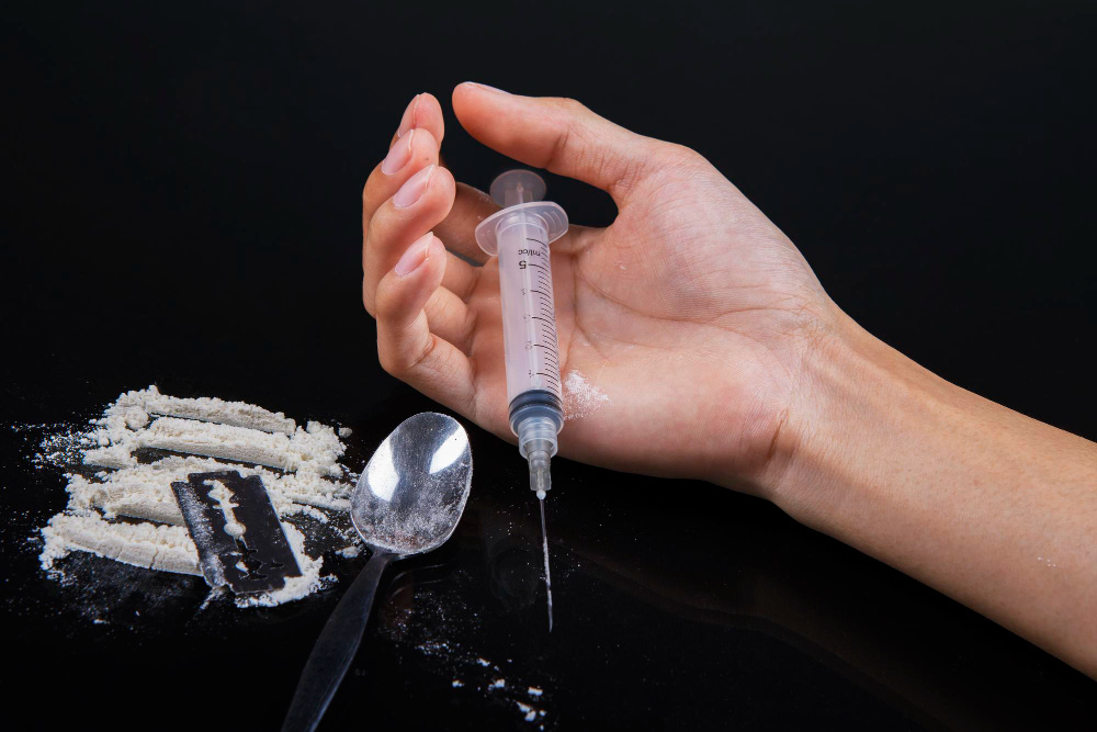 Как происходит и почему возникает передозировка наркотиками. (источник изображения: freepik.com)