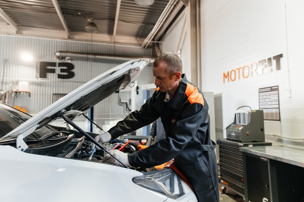    Как самостоятельно проверить состояние моторного масла