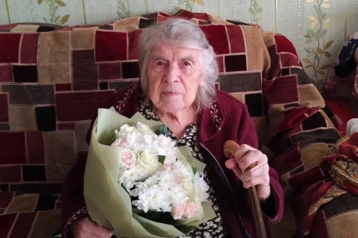    В Тверской области 100 лет исполнилось ветерану ВОВ Людмиле Костиной