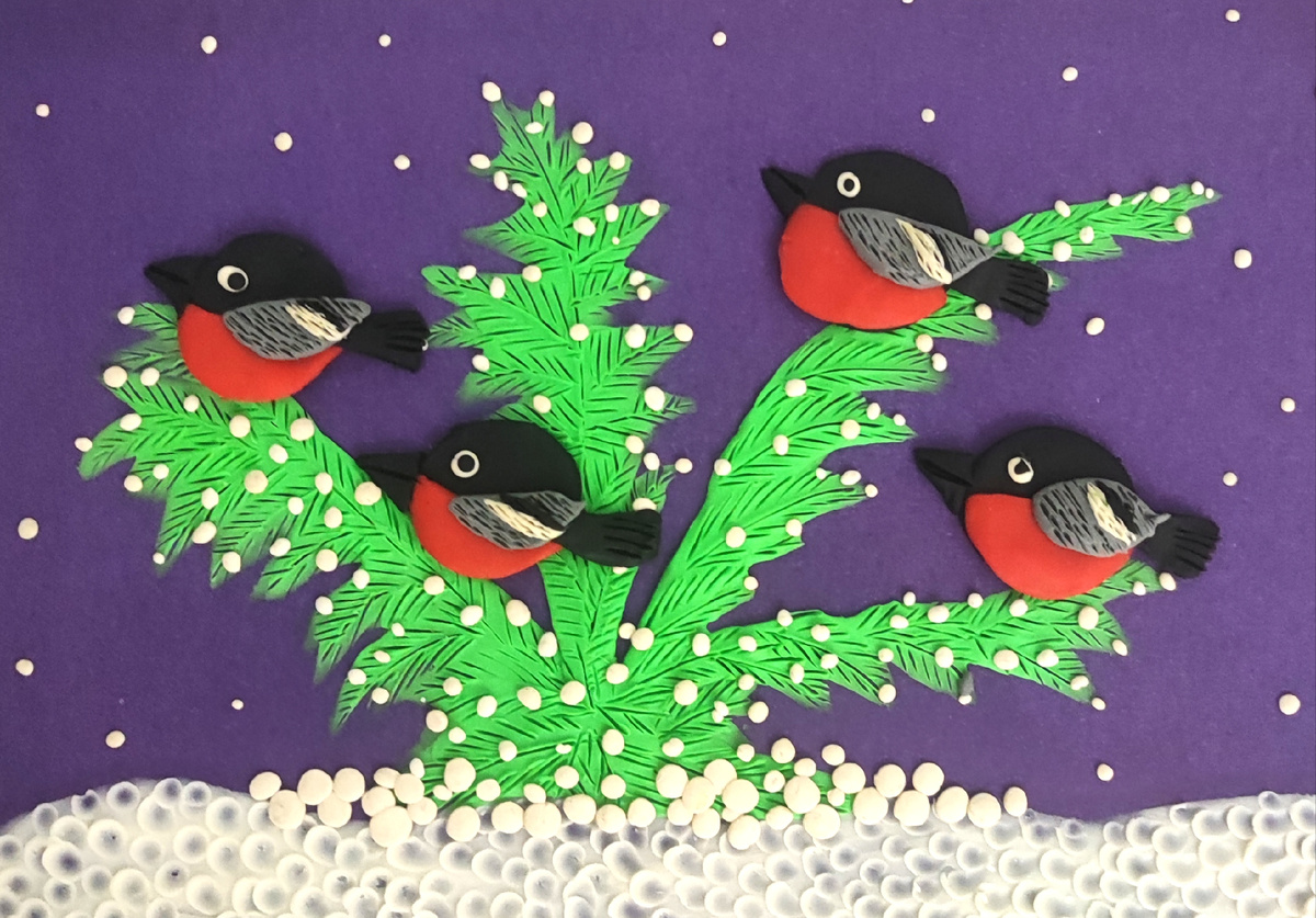 Готовый вариант аппликации из пластилина на цветном картоне Прилетели снегири на канале Лепим с Таней.