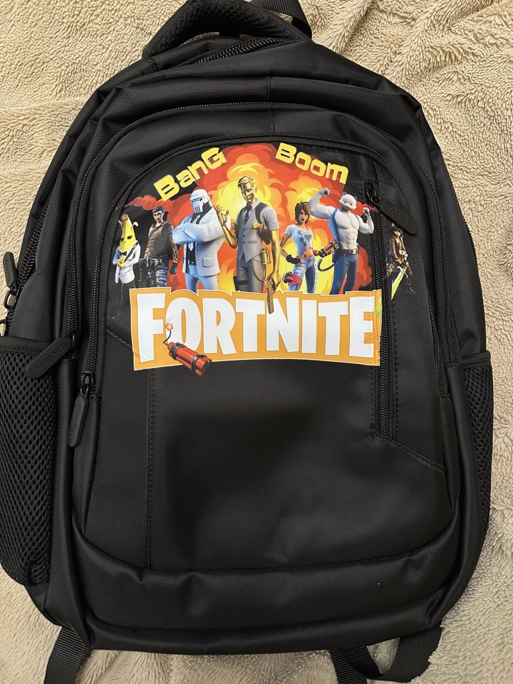 Рюкзак с наклейкой