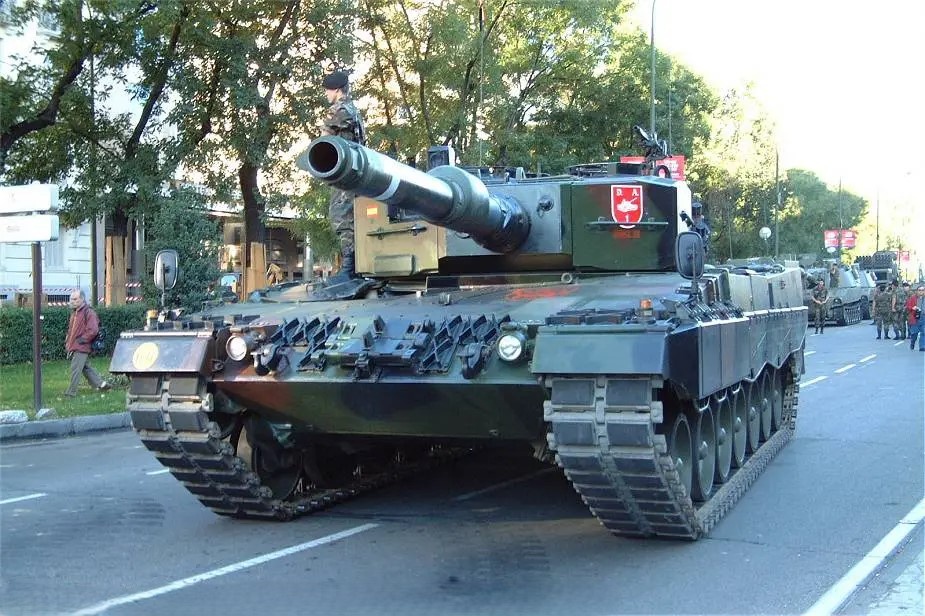 Испанский танк Leopard 2A4. Источник: Яндекс.Картинки