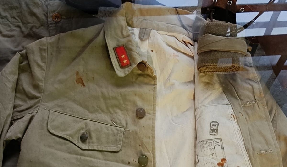 Петлица и клеймение.