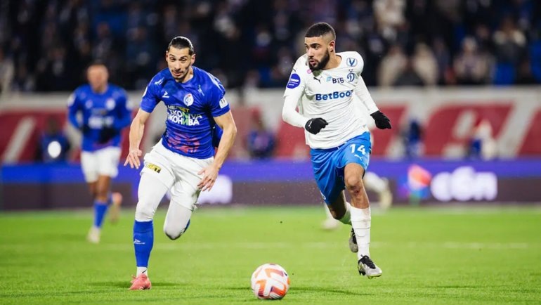    Мохамед Браими и Эль Мехди Маухуб в матче «Факел» — «Динамо» (1:1) 24 ноября.ФК «Динамо»