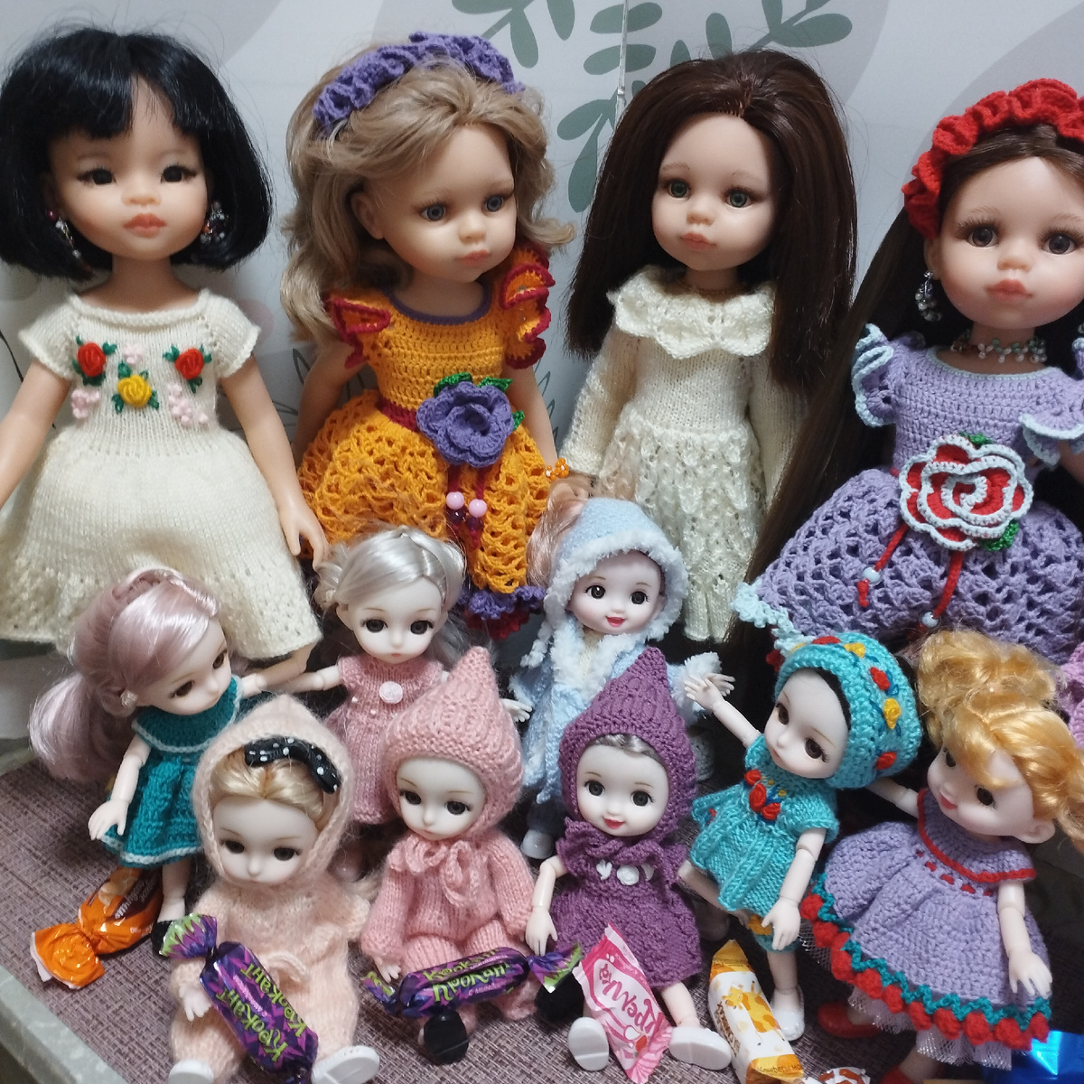 Малявочки все уместились, а для Паолок места не хватило. 