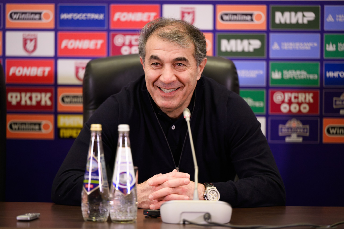 Рашид Рахимов - главный тренер "Рубина". Фото: ФК "Рубин"