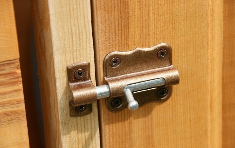 Тот самый шпингалет