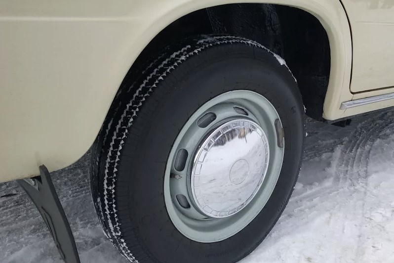 Как шофёры в СССР ездили на летней резине даже зимой и благодаря чему им удавалось избегать аварий?