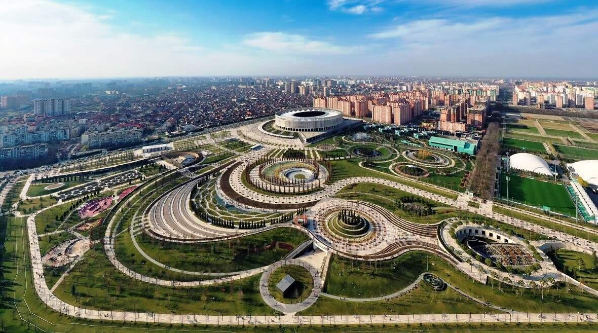 Стадион "Краснодар" и парк Галицкого.