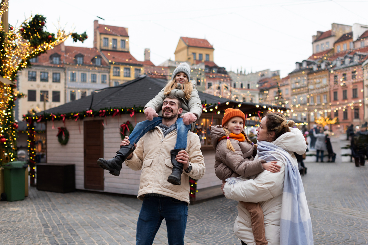 Изображение от freepik. Рождество в Германии. Изучение немецкого языка онлайн