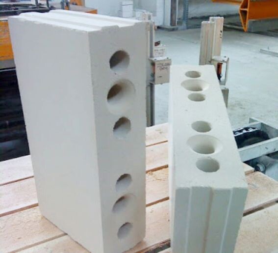 В Германии силикатные блоки - самый дешевый и самый надежгый стройматериал из всего, что Бог послал