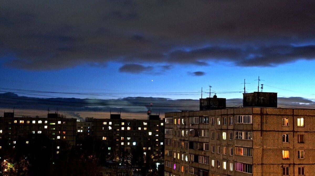 Венера в вечернем небе Подмосковья