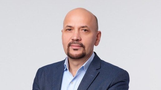  Константин Истокский - ведущий уролог и андролог, заместитель главного врача по урологии, доктор медицинских наук.