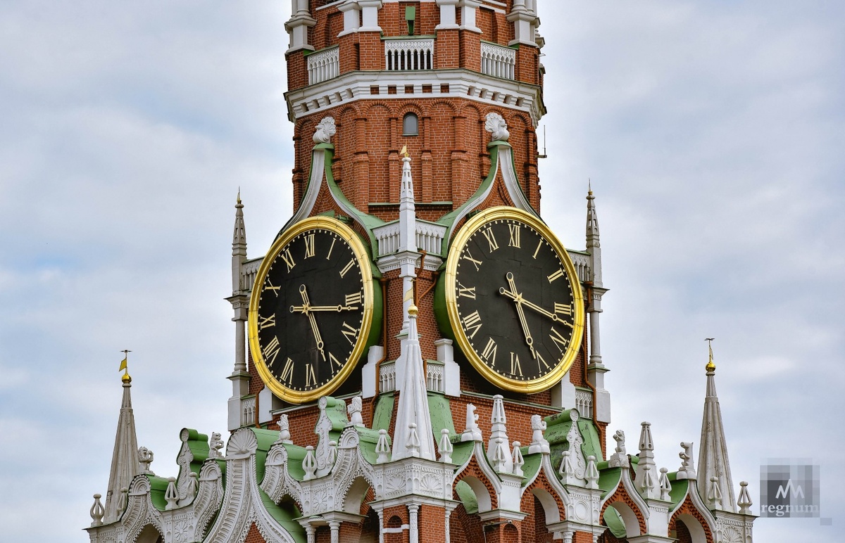    Кремлёвские куранты на Спасской башне / Источник: Дарья Антонова © ИА REGNUM