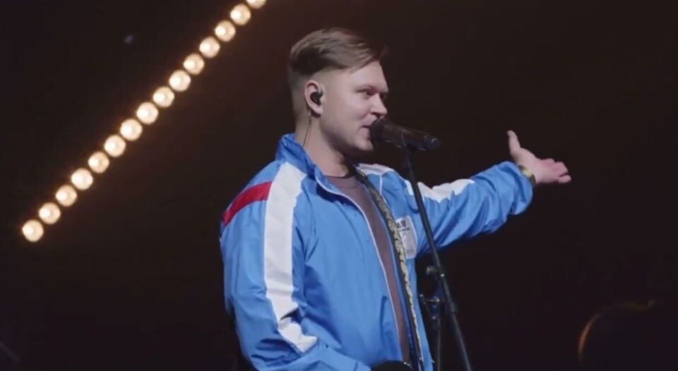    Евгений Трофимов. Источник: кадр видео с закрытия Всероссийского слёта студенческих отрядов