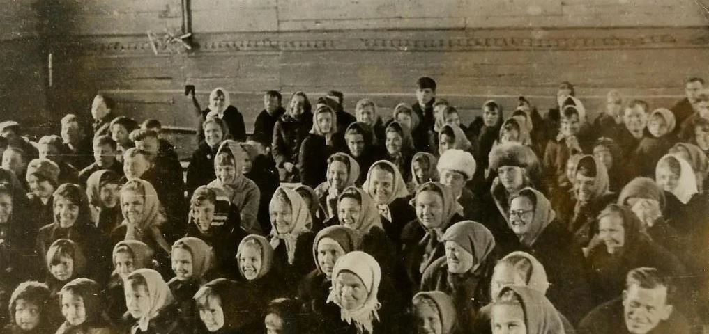 фото из интернета В сельском клубе