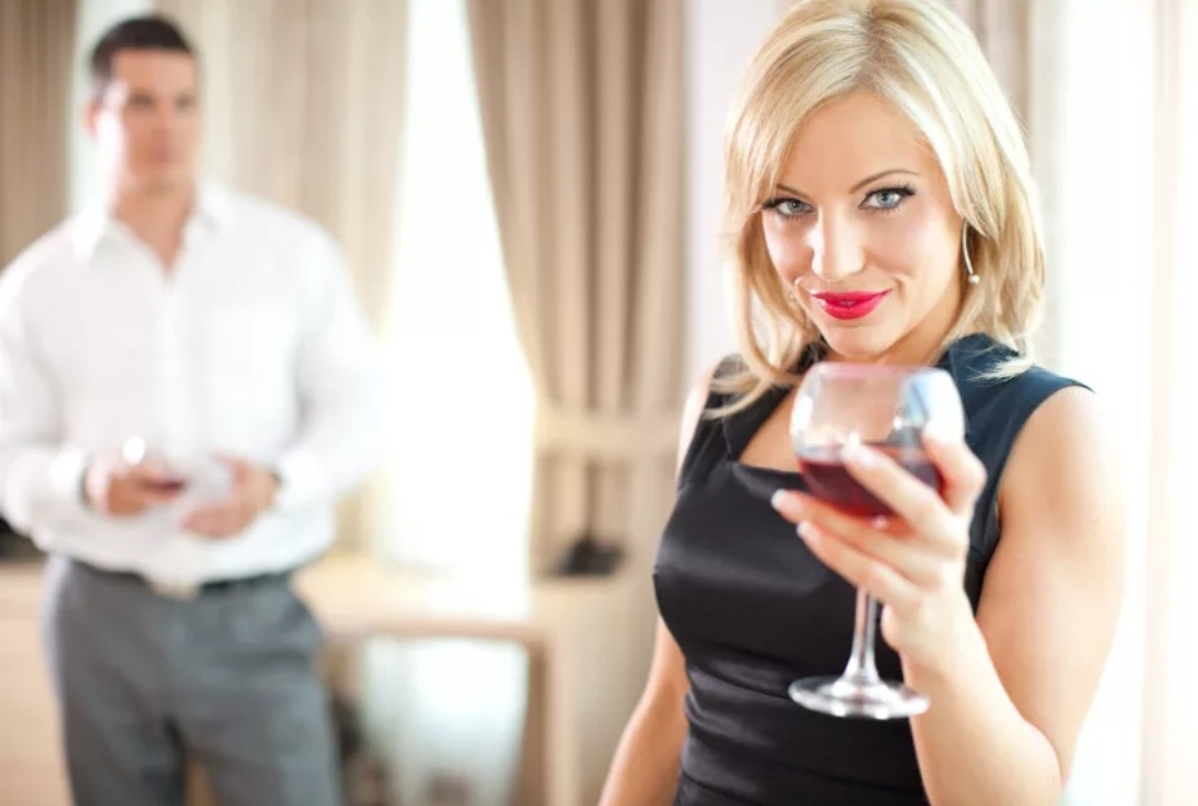 Восемь признаков того, что у твоей жены появился любовник. Не дай обмануть себя