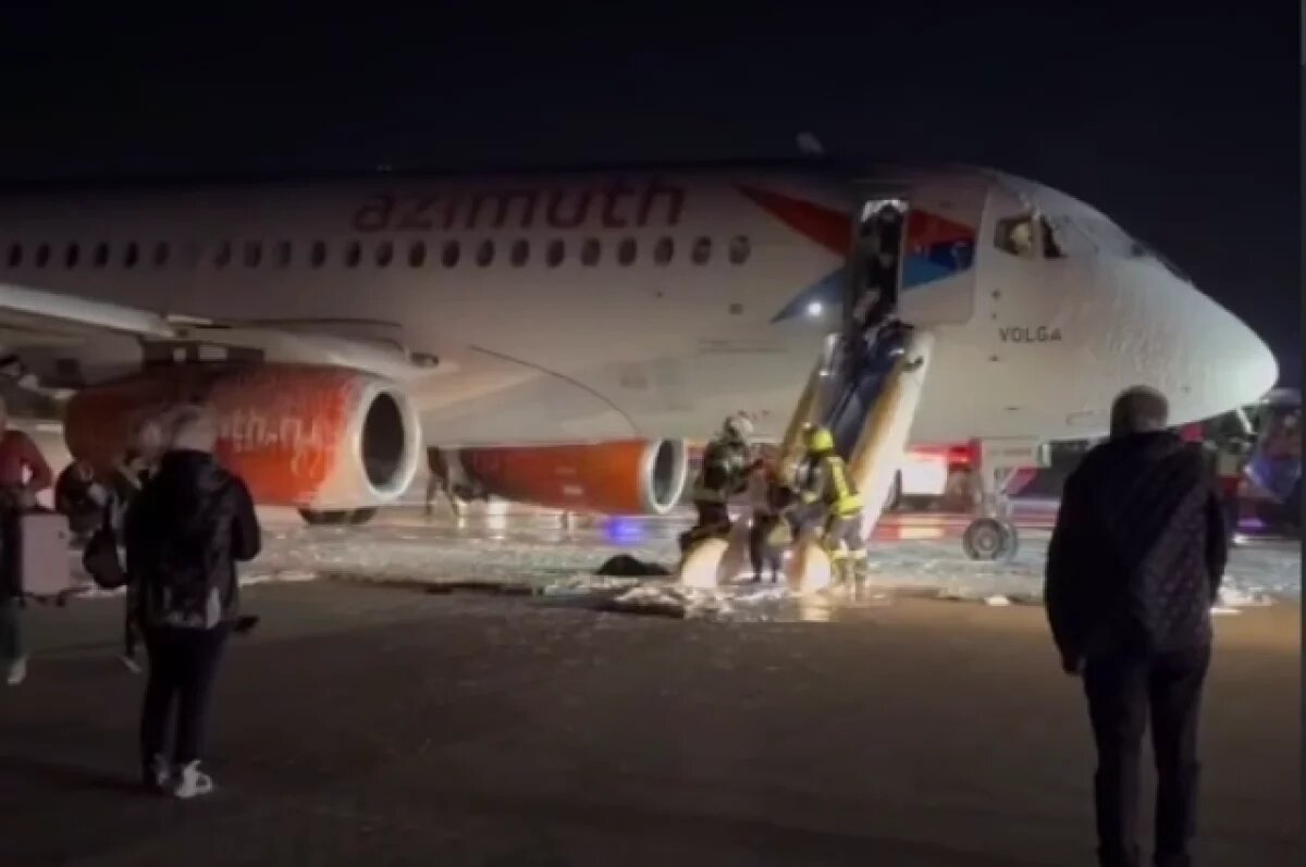    Пассажирка сгоревшего самолёта из Ростова долго ждала багаж в аэропорту