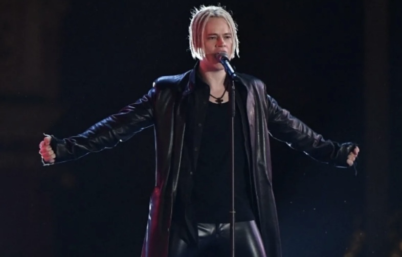 Народный артист России  «Шаман»