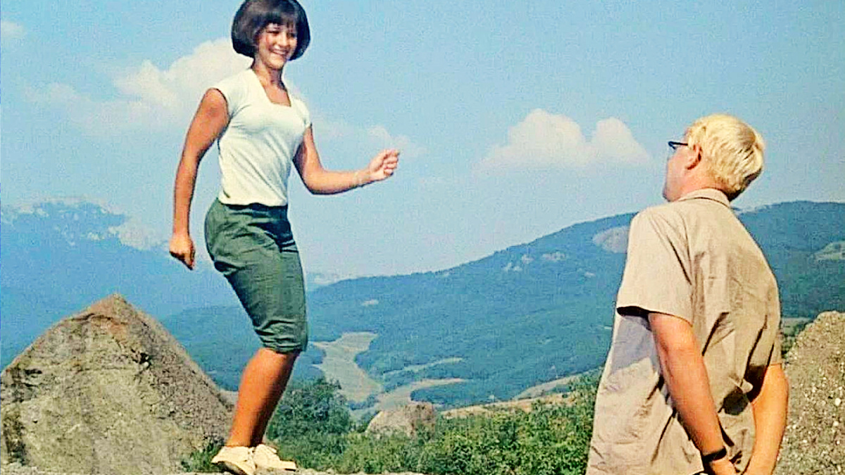 Наталья Варлей и Александр Демьяненко (кадр из фильма "Кавказская пленница")