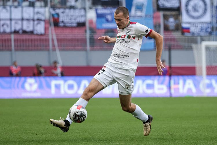    У Кузнецова недопонимание с Рашидом Рахимовым.   
Фото: «БИЗНЕС Online»