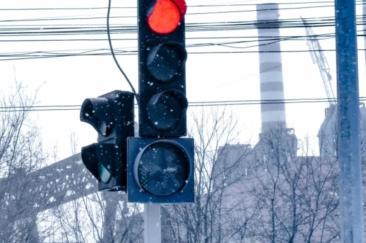    В Омске скоро откроют перекрёсток на бульваре Архитекторов