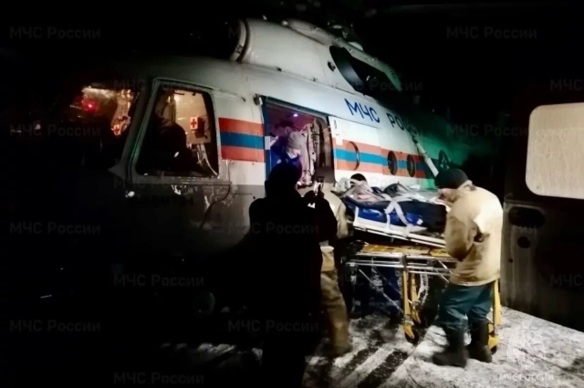    В Тверь на вертолёте Ми-8 доставили 59-летнего мужчину