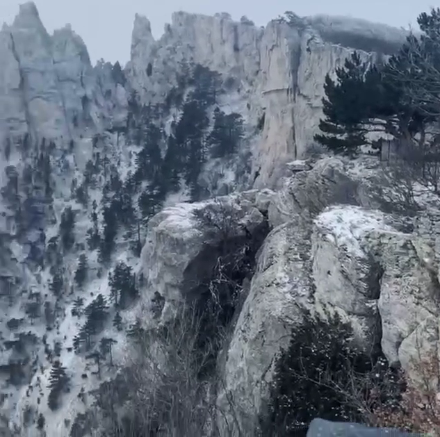 Скриншот из видео